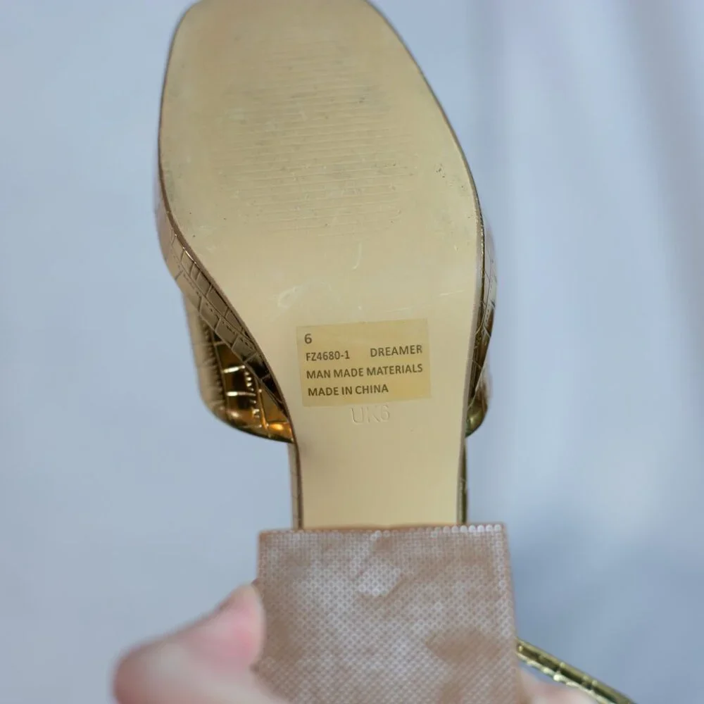 EGO Dreamer Womens Gold Croc Block Platform Heels Shoes Lace Up Size US 8M